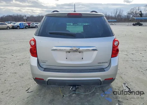 2015 Chevrolet Equinox Ls z USA, uszkodzony, nr VIN 1GNFLEEK4FZ110022